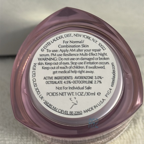 BUNDLE STEAL! Estee Lauder Skincare and lipstick set. Brand New - Picture 3 of 8